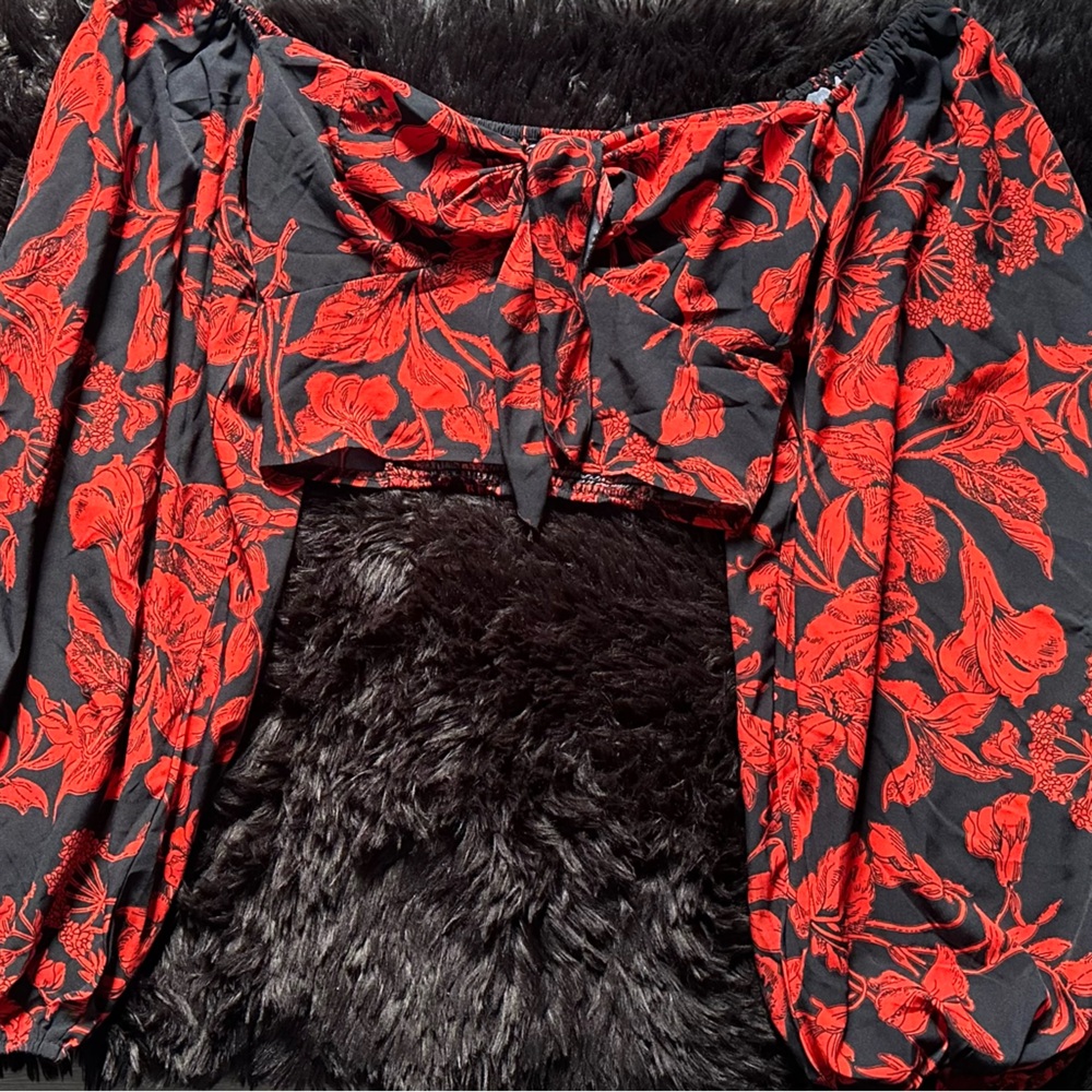 Floral Red and Black crop top